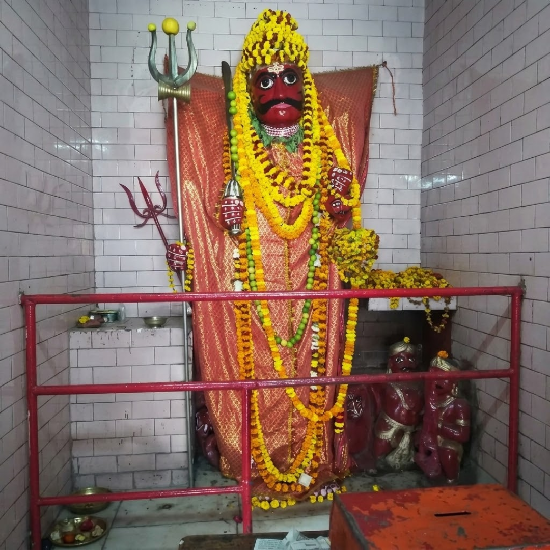 Lord-Bhairava-at-Vindhyachal